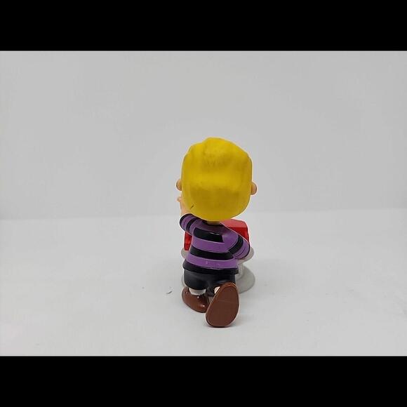 Peanuts Schroeder Character From Charlie Brown Red Piano  Toy Figure - Picture 3 of 6